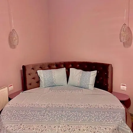 Sweet Pink By Miro